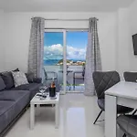Lägenhet Stunning In With House Sea View Kampor