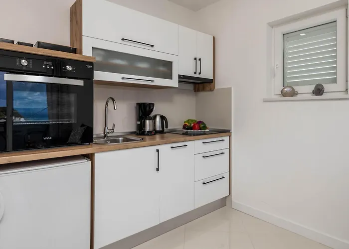 1 Bedroom Stunning In Apartamento Kampor