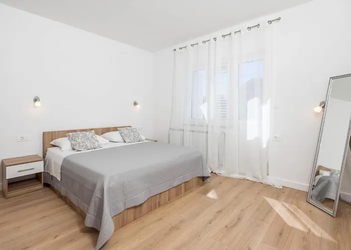 1 Bedroom Stunning In * Kampor