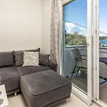 Stunning In With House Sea View Lejlighed Kampor