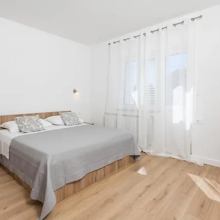 Stunning In With House Sea View * Kampor